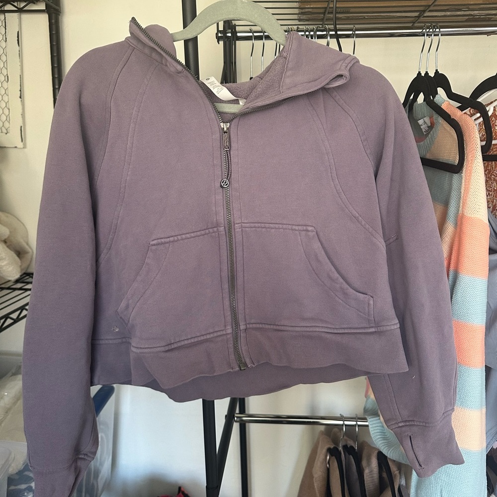 Lululemon full zip scuba